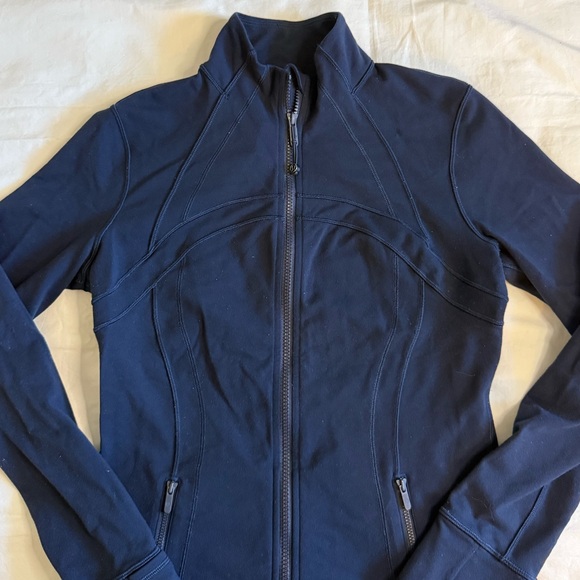 Lululemon Define Jacket - Picture 2 of 6